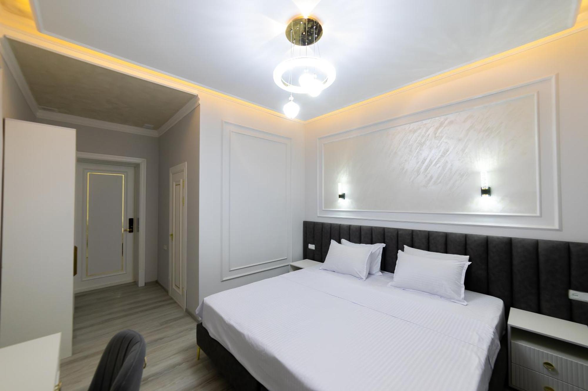 Isakhoja Hotel Хіва Екстер'єр фото