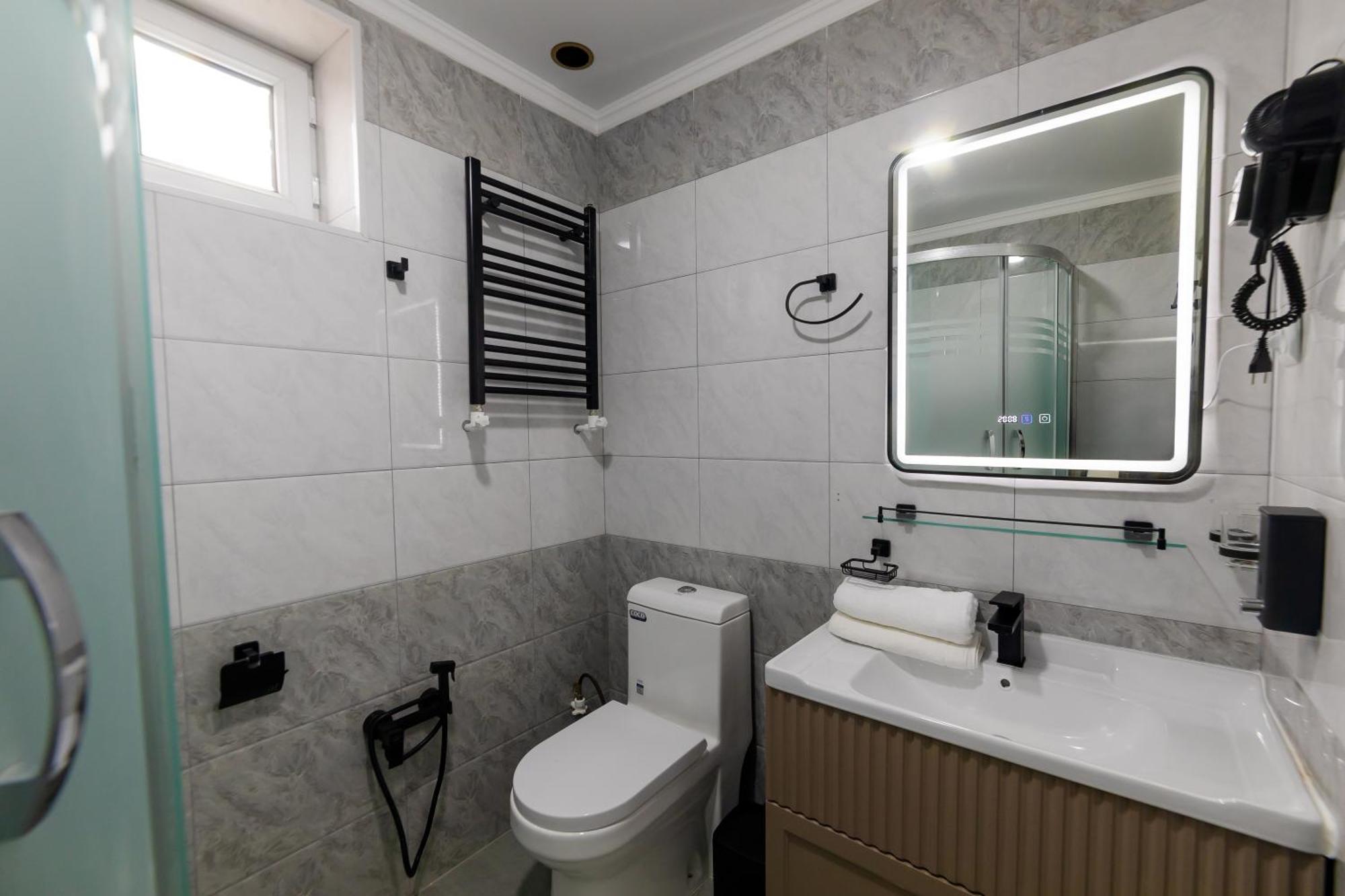 Isakhoja Hotel Хіва Екстер'єр фото